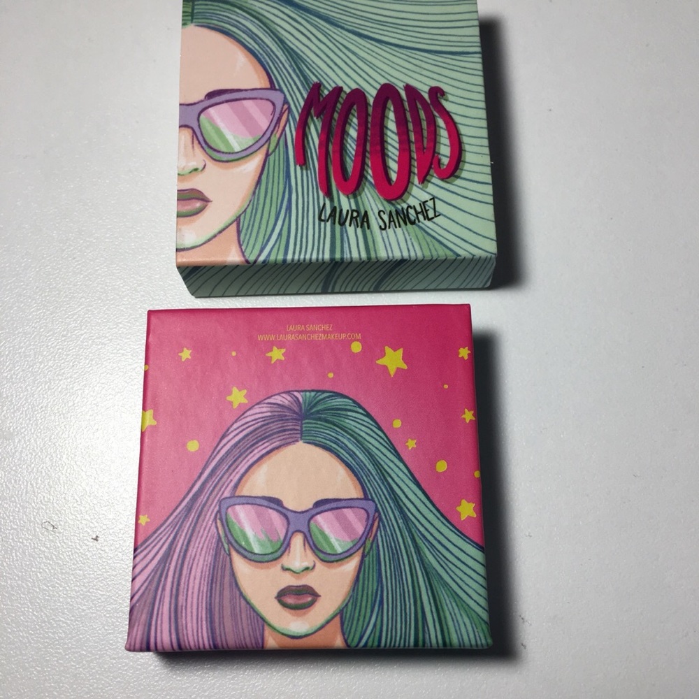 Brand new moods eyeshadow - Picture 4 of 4